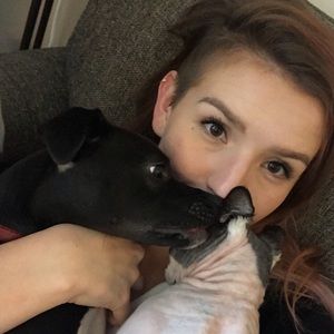 Meet your Posher, Addison